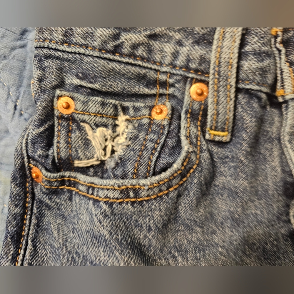 NWOT Blue Distressed Women's Jeans. Size: 24W 27L. - Picture 6 of 9